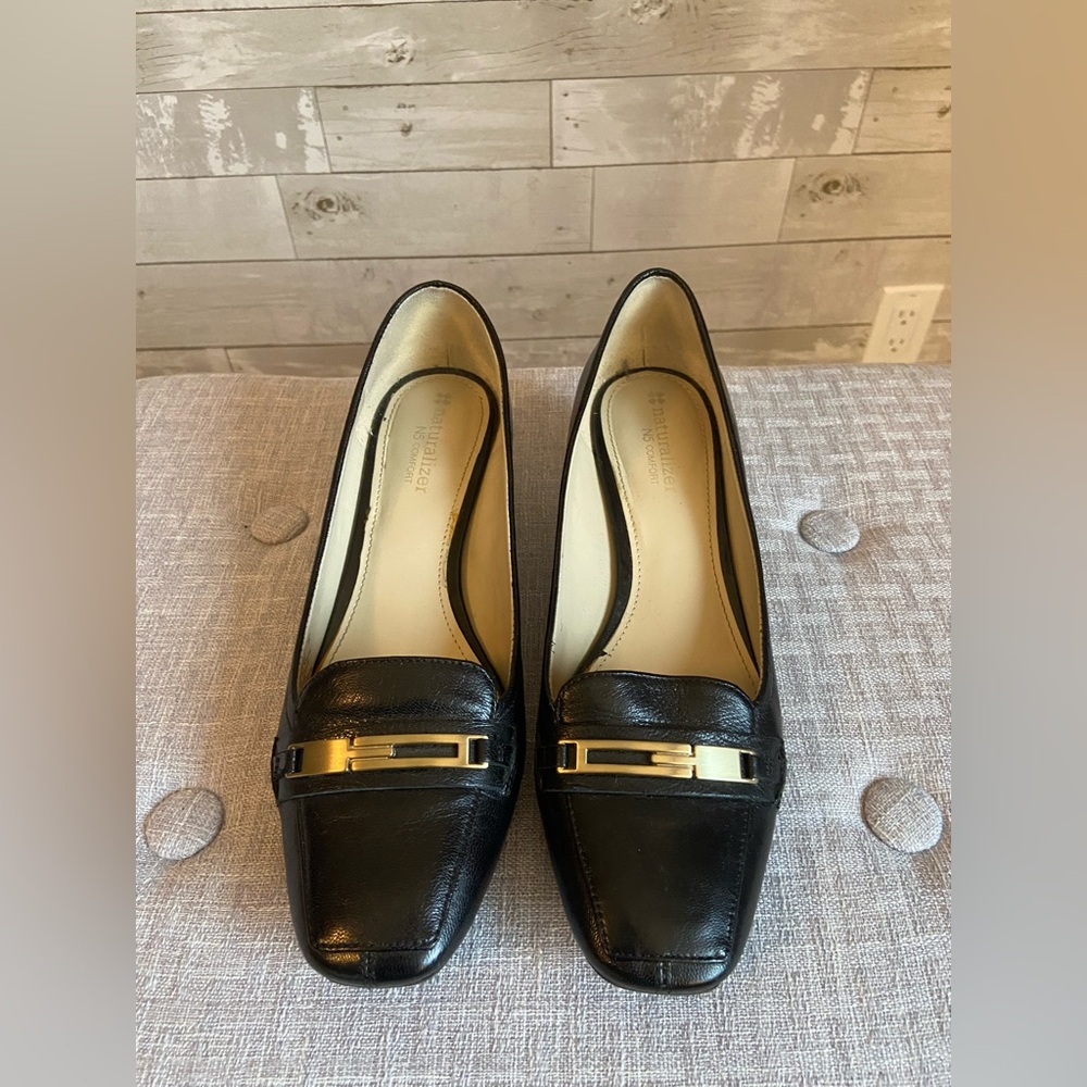 Naturalizer Black Leather Horsebit Loafers Block Heel Size 8M